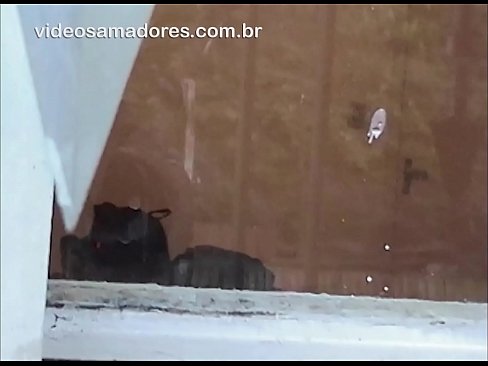 ❤️ Raġel qarn iħares lit-tfajla tiegħu ma' raġel ieħor, jirreġistra video fuck mingħajr ma jfixkel lill-koppja Vidjow porn lilna ❌❤