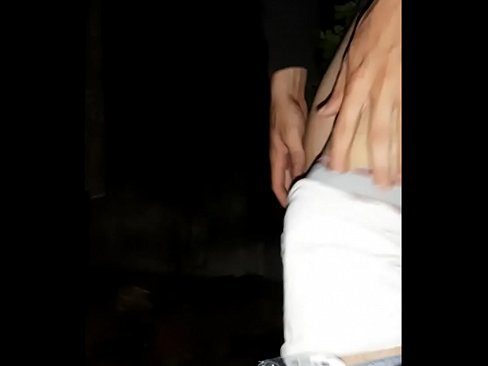 ❤️ Il-ġar tiegħi qabeż fuq il-ħajt tal-kwarantina tiegħi Vidjow porn lilna ❌❤